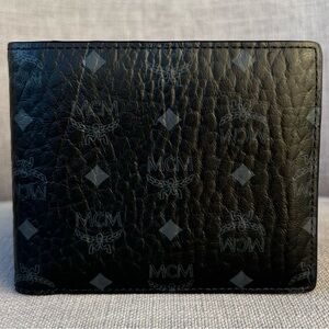 MCM Visetos Compact Wallet